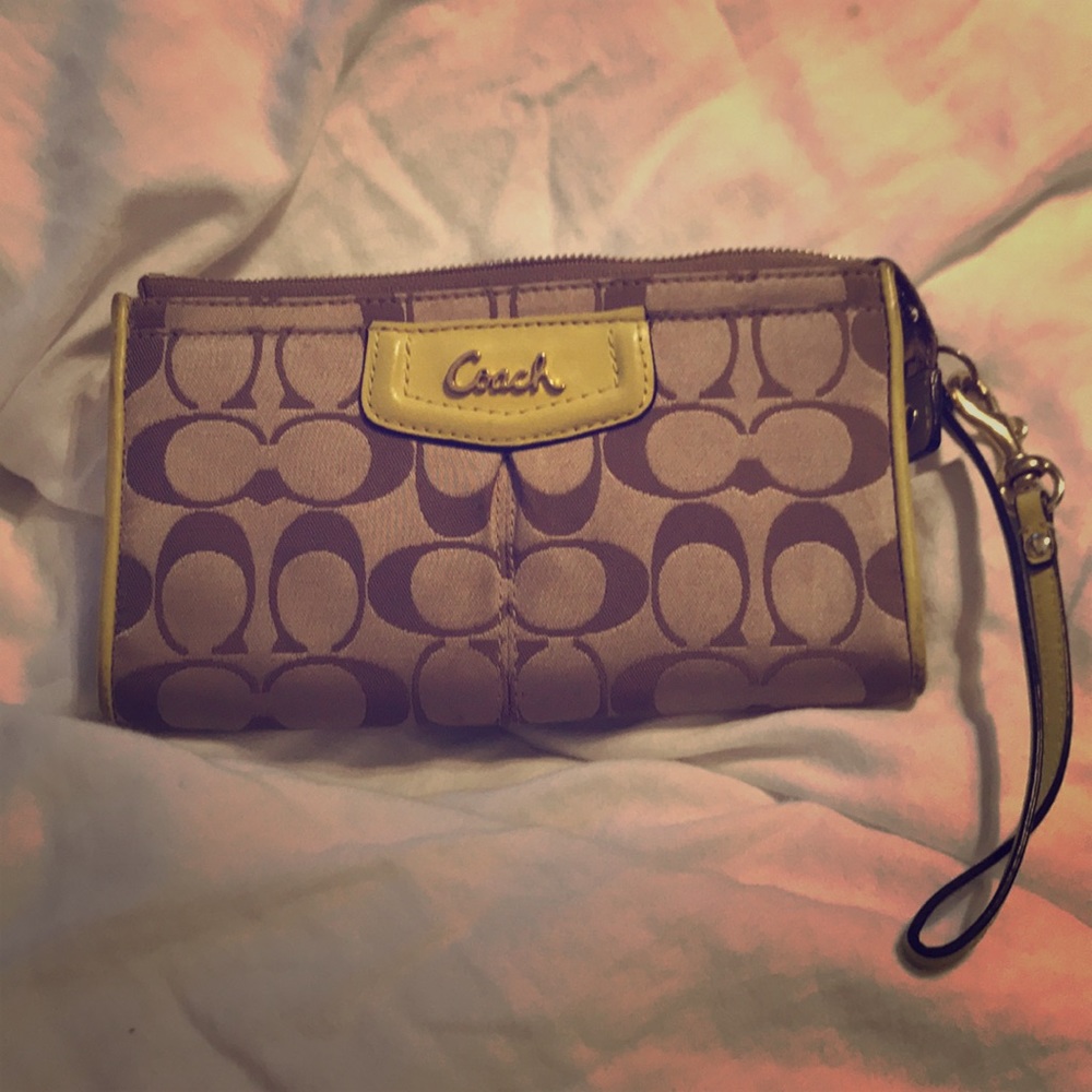 Coach wristlet